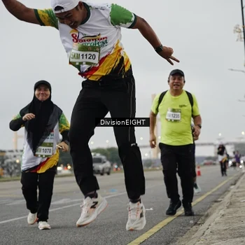 Runner Photo 7647261
