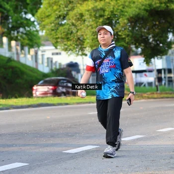 Runner Photo 7647265