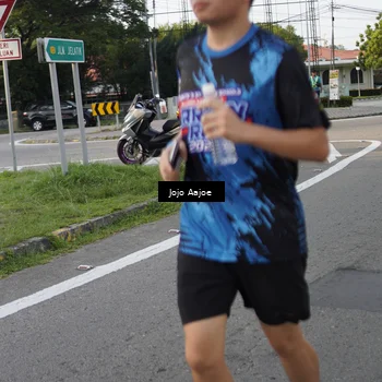 Runner Photo 7647288