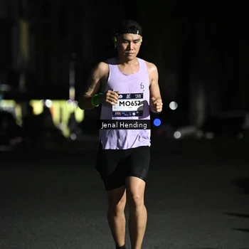 Runner Photo 7647300