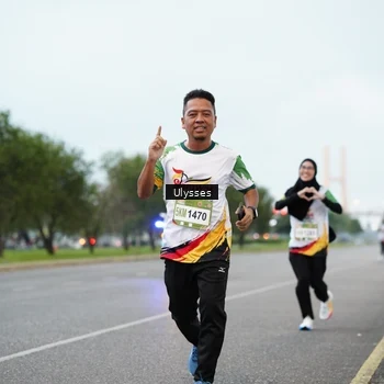 Runner Photo 7647307