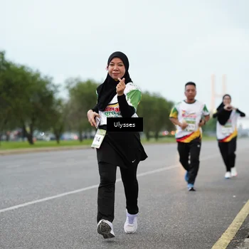 Runner Photo 7647310