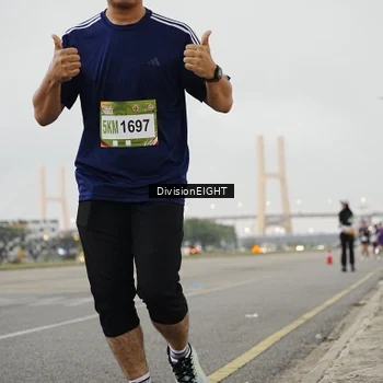 Runner Photo 7647312
