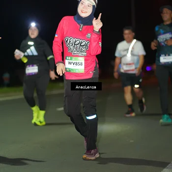 Runner Photo 7647313