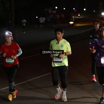 Runner Photo 7647316