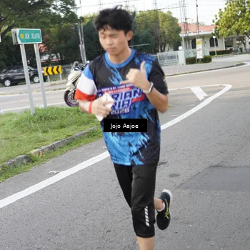 Runner Photo 7647341