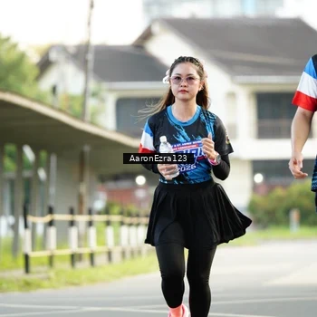 Runner Photo 7647345