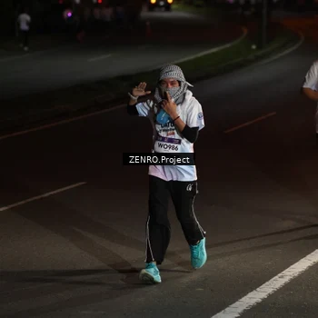 Runner Photo 7647351