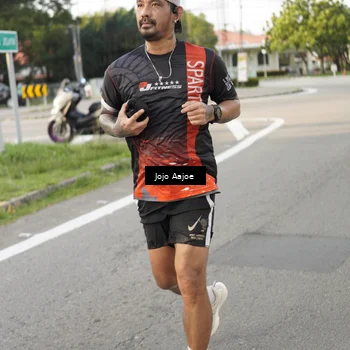 Runner Photo 7647358