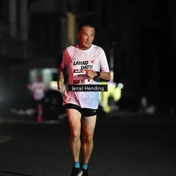 Runner Photo 7647364
