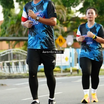 Runner Photo 7647386