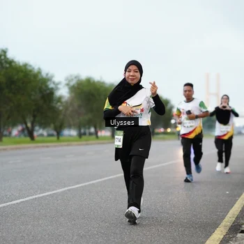 Runner Photo 7647387