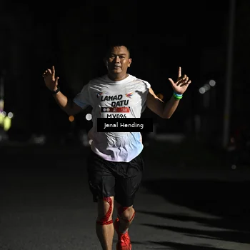 Runner Photo 7647389