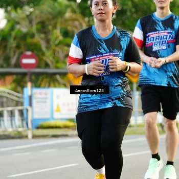 Runner Photo 7647395