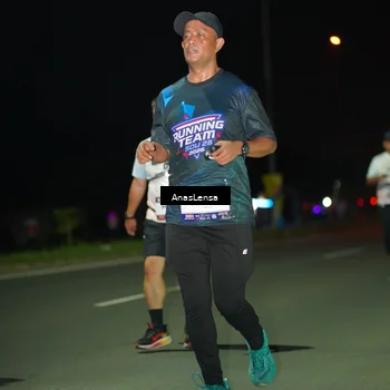 Runner Photo 7647401
