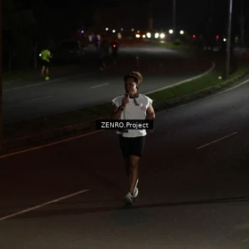 Runner Photo 7647426