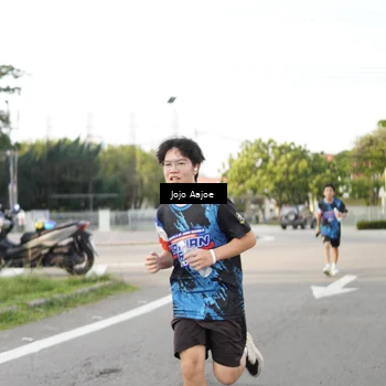 Runner Photo 7647431