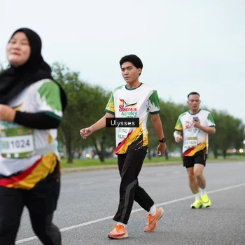 Runner Photo 7647455