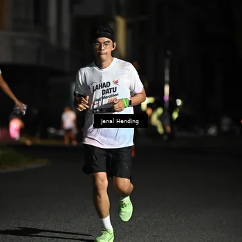 Runner Photo 7647458