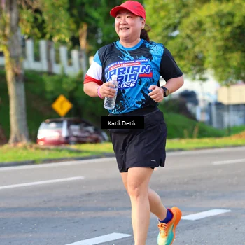 Runner Photo 7647464