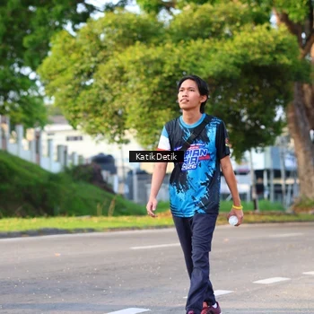Runner Photo 7647488