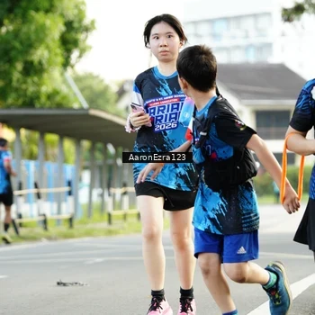 Runner Photo 7647492