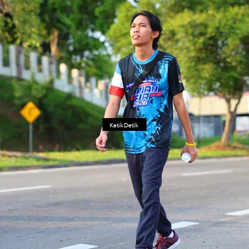 Runner Photo 7647496
