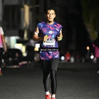 Runner Photo 7647504