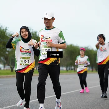 Runner Photo 7647505