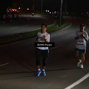 Runner Photo 7647510