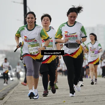Runner Photo 7647515