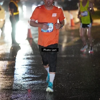 Runner Photo 7647531