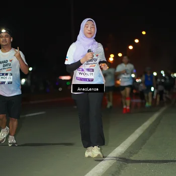 Runner Photo 7647555