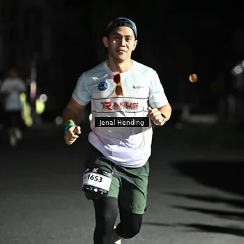 Runner Photo 7647556