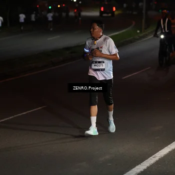 Runner Photo 7647560