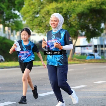 Runner Photo 7647561