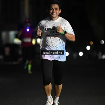 Runner Photo 7647579