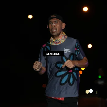 Runner Photo 7647598