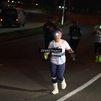 Runner Photo 7647604