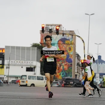 Runner Photo 7647629