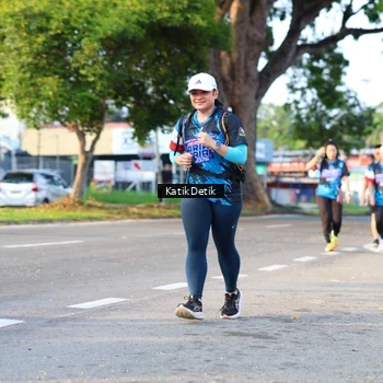 Runner Photo 7647634