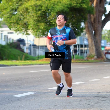 Runner Photo 7647642