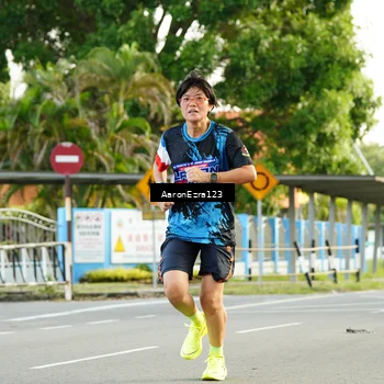Runner Photo 7647643