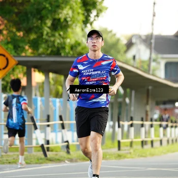 Runner Photo 7647649