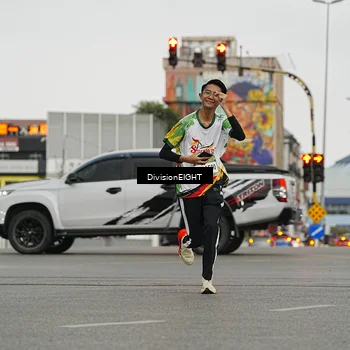 Runner Photo 7647660