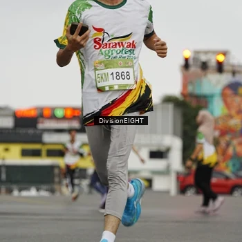 Runner Photo 7647663