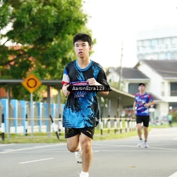 Runner Photo 7647665