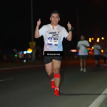 Runner Photo 7647675