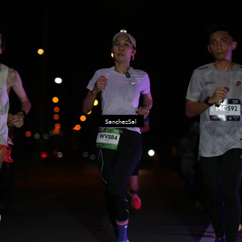 Runner Photo 7647681
