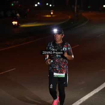 Runner Photo 7647683